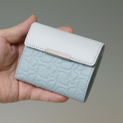 mame wallet - 3つ折りミニ財布　猫パターン／ ライトブルー × パールホワイト【受注生産】 9枚目の画像