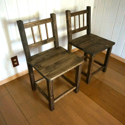 ２台組 背もたれ低め カフェ風 大人のダイニングテーブルやアンティークデスクに合う椅子2台セット 5枚目の画像
