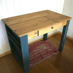 青（ブルー） テーブル・机 のおすすめ人気通販｜Creema(クリーマ