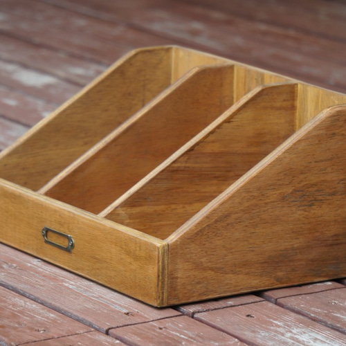 木製のブックスタンド A4サイズ ☆サイズオーダー可!☆ 棚・シェルフ