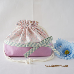 お弁当袋 〜 ピンクの小さなお花 〜 1枚目の画像
