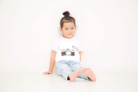 Baby＊photographer☆名入りTシャツ 1枚目の画像