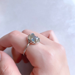 【15号】moon silver ring（ラブラドライト） 6枚目の画像