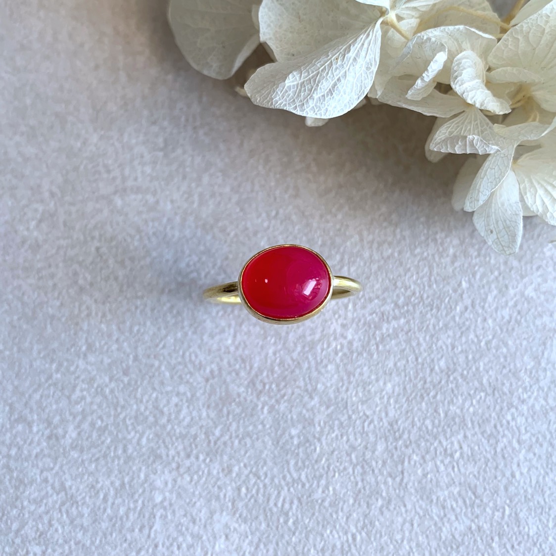 【受注製作】フューシャピンクカルセドニー 真鍮リング（silver変更可）