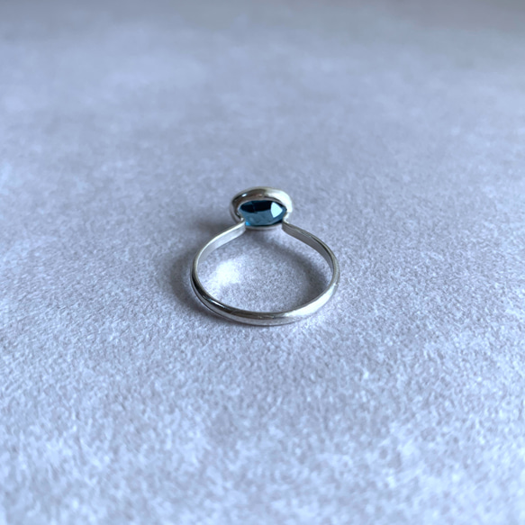 【13号】ロンドンブルートパーズ silver ring（silver950） 4枚目の画像
