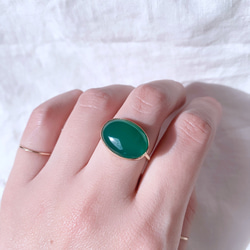 【受注製作】大粒 グリーンオニキス 真鍮リング（silver変更可） 6枚目の画像