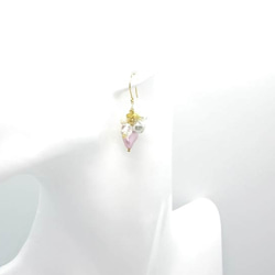 アンティークなシャンデリアのピアス　ピンク 5枚目の画像