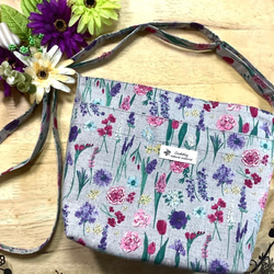 [Walk Pochette] Botanical Little Garden Pattern Adjustable Strin 第1張的照片