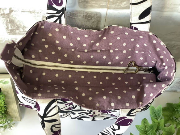【M碼帶拉鍊】橄欖&amp;漿果圖案棉麻奶奶包紫色&lt;通勤包推薦尺寸！ ＞ 第5張的照片
