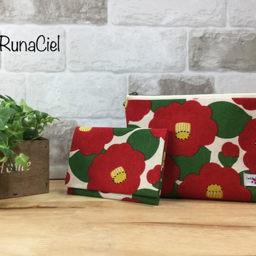 つばき柄(綿麻)ポーチ&ティッシュケースセット ホワイト ポーチ  