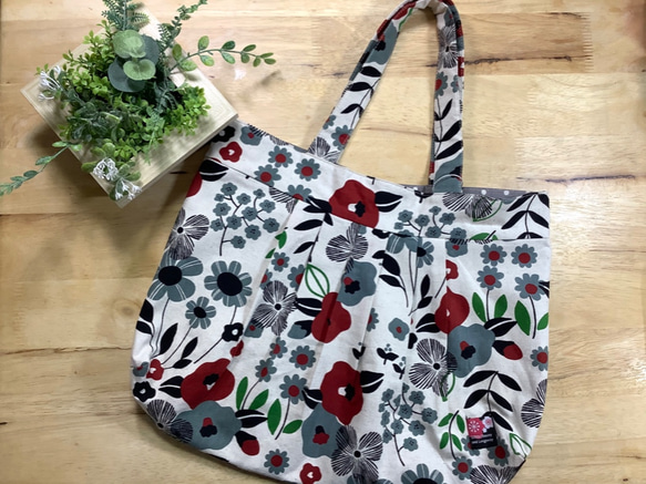 [L尺寸] Tsubaki and various flowers cotton linen granny bag unblea 第1張的照片