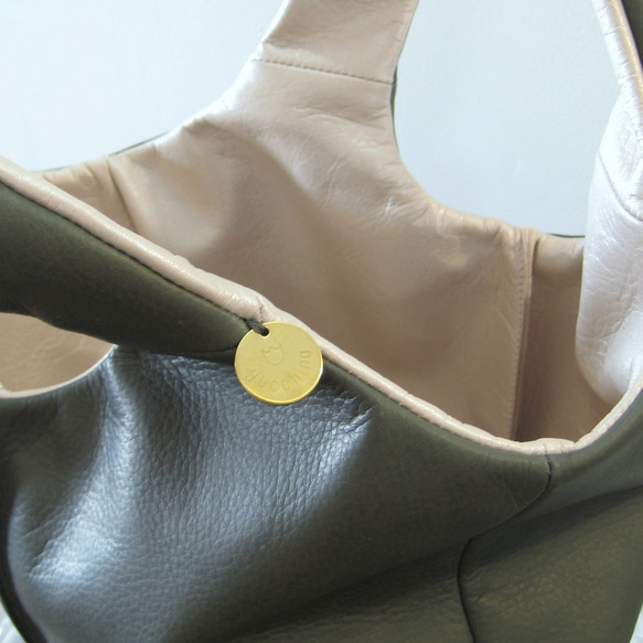 RDリバーシブルミニ ピンクゴールド+クロームグレイ　本革製　リバーシブルバッグ 5枚目の画像
