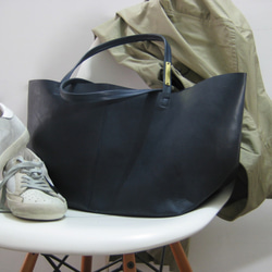 OTONA eco-bag Mサイズ ネイビー　本革製  トートバッグ 1枚目の画像