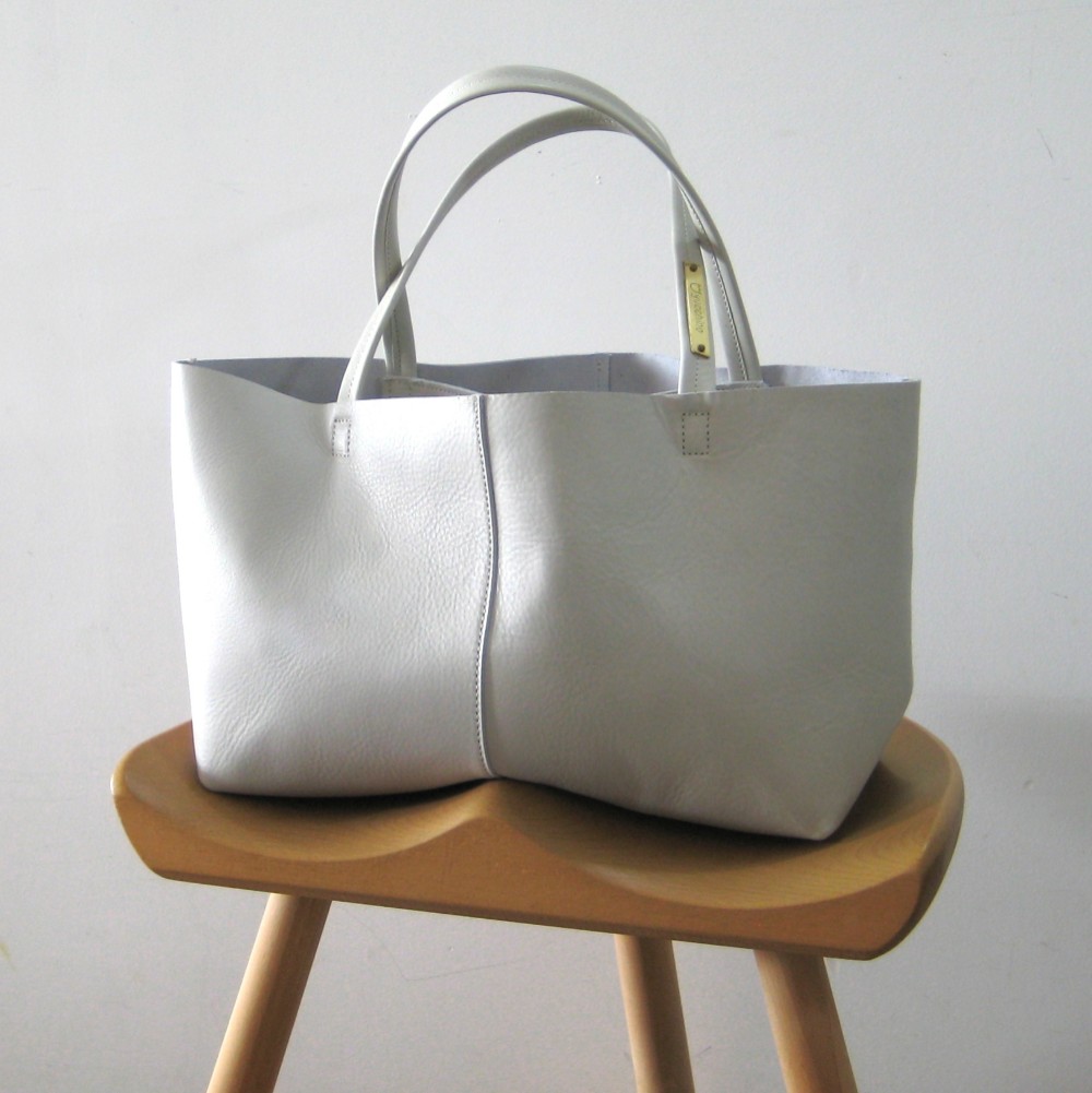 WHITE STUFF ハンナ レザートートバッグ OTONA eco-bag Sサイズ ホワイト 本革製 トートバッグ トート