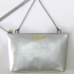 LARGE POCHETTE silver　本革製　ポシェット 1枚目の画像