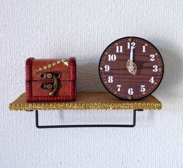 フックバー デザイン ウッドウォールシェルフ◆アンティーク風小物入れ＆2wayで使える時計のセット 7枚目の画像