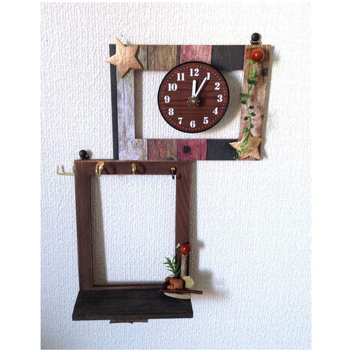 人気ブランドを レトロアンティーク風◇壁掛け時計とアクセサリーやカギをかけ 絵画