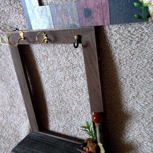 レトロアンティーク風◇壁掛け時計とアクセサリーやカギをかけ