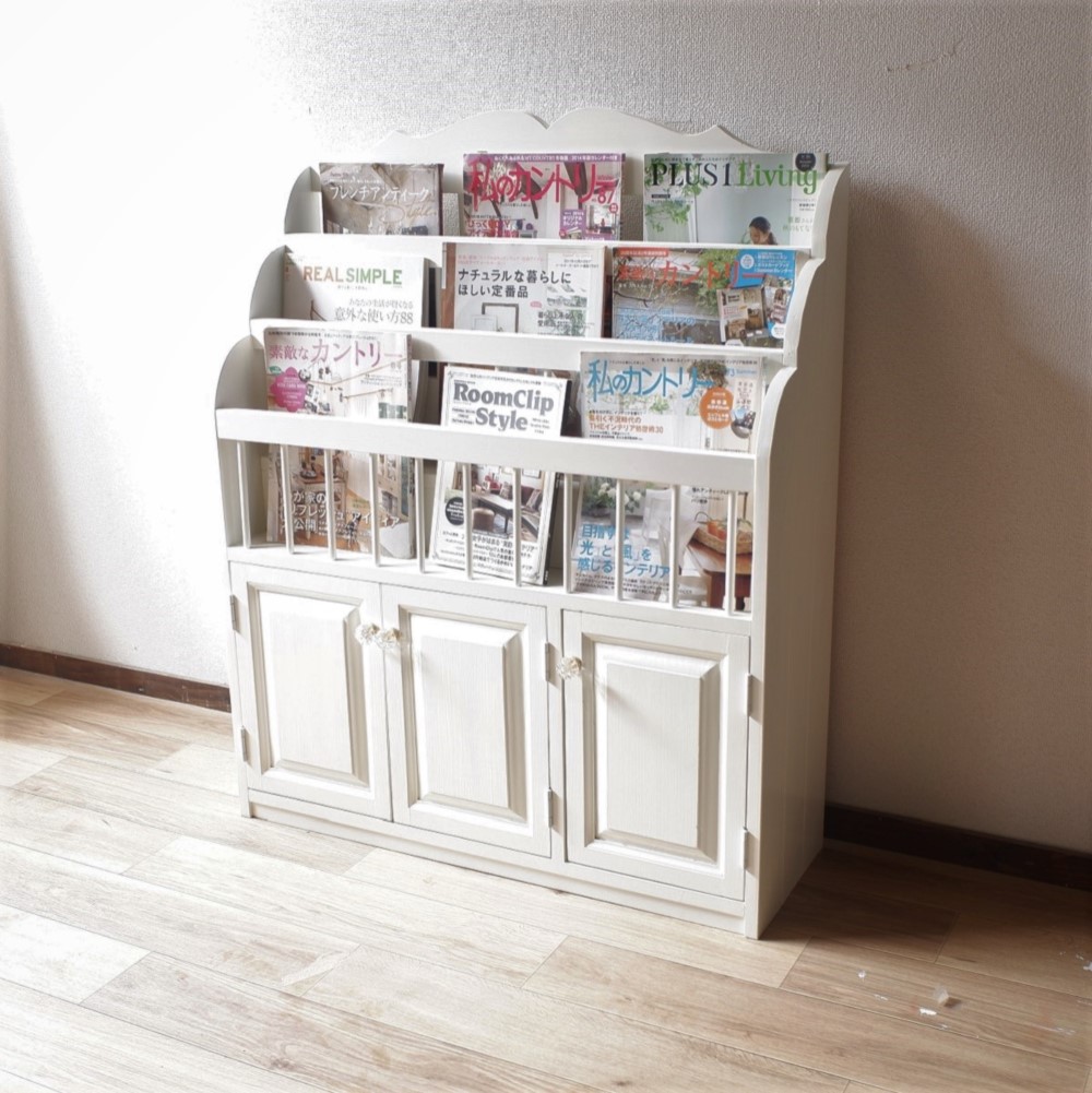 ブックスタンド　絵本棚　ミルキーホワイト  ★取っ手が選べる★