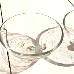 三腳碎玻璃小碗（琉球玻璃小碗） 第3張的照片