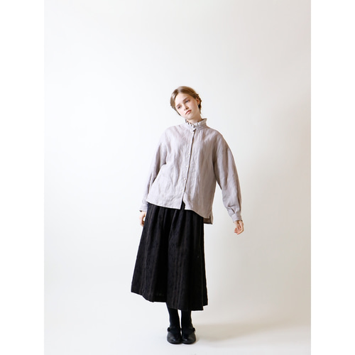 シャドーリネン・ラッフル襟・ブラウス/グレー ブラウス MAGALI 通販