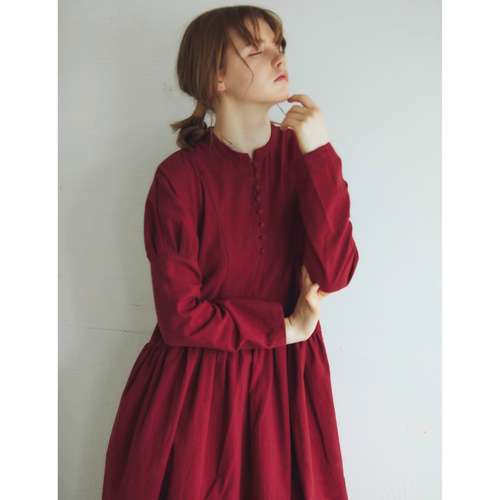 東炊きコットンビエラ・クラシック・ワンピース／カーマイン