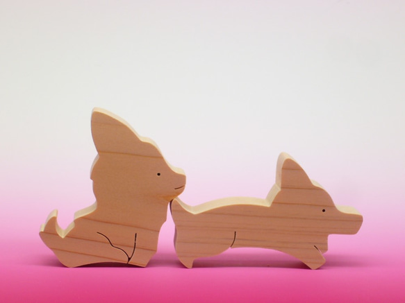 送料無料　木のおもちゃ　動物組み木　チワワとコーギー 3枚目の画像