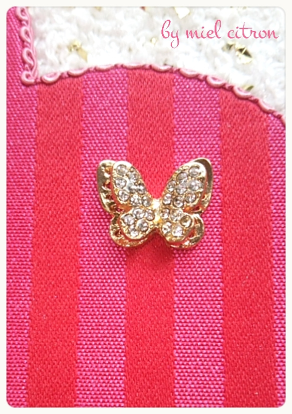 お花の可愛いマウスパッド レッド ～蝶～ 2枚目の画像