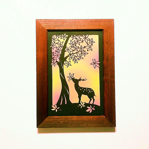 ハンドメイド 鹿の絵画 金色アクセント付き 81R4g3wRqaL._UF350,350_QL50_.jpg