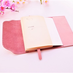✻　～桜ピンク色～　✻　牛革　文庫本サイズ　ブックカバー　✻ 5枚目の画像