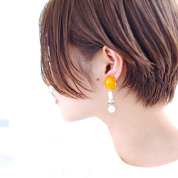 Big silhouette pierce/earring YELLOW 2枚目の画像