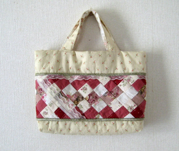 送料無料 パッチワークバラ柄トートバッグ トートバッグ いちご 通販