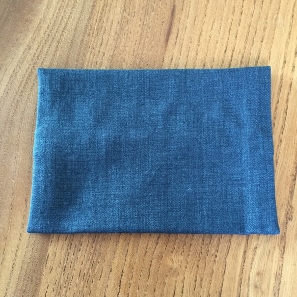 リボン刺繍のポケットティッシュケース 紺#41 3枚目の画像