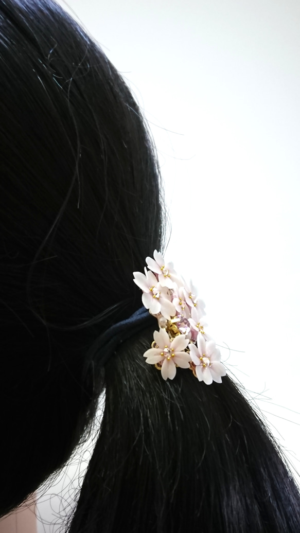 桜のポニーフック 春色 ヘアアクセ ピンク 5枚目の画像
