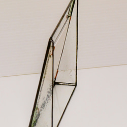 【8/7まで送料無料（Creema限定）】ビンテージ風ガラスを使った深い味わいのあるフォトスタンド(グリーン) 3枚目の画像