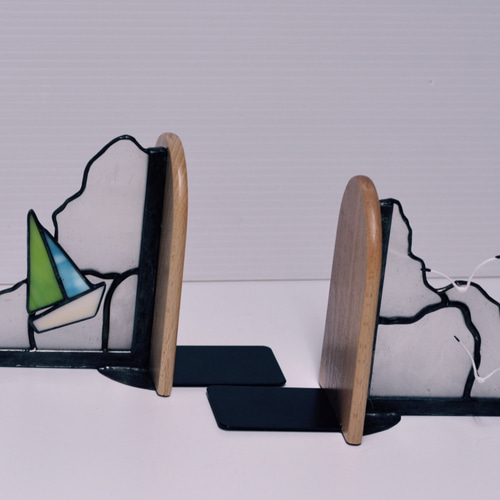 ハンドメイド　ステンドグラス　鴨のデザインスタンド ハンドメイド ステンドグラス 鴨のデザインスタンド