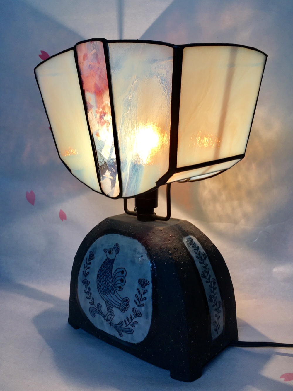 『春色』【一点物】陶器 コラボ ステンドグラス テーブルランプ