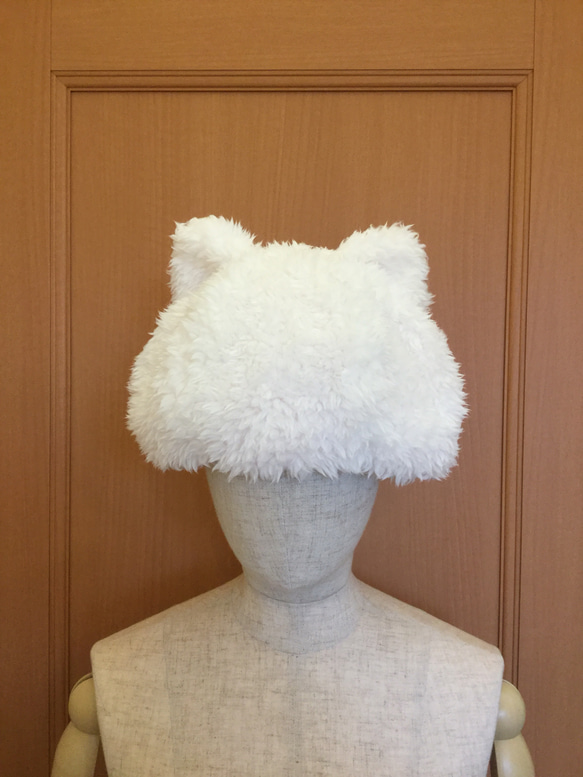 猫耳つきベレー帽（白） 1枚目の画像