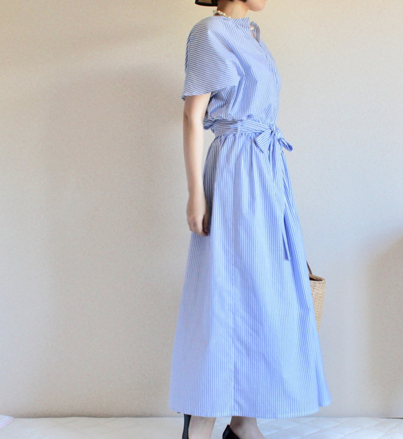 【セットアップ】播州織　さらりとした涼し気なストライプ  ロングスカート　ブラウス　青 4枚目の画像
