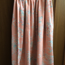 着物スカートサーモンピンク花柄 2枚目の画像