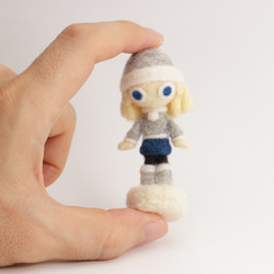 羊毛フェルト人形 スノー 羊毛フェルト マカフェルト工房 通販 2581108