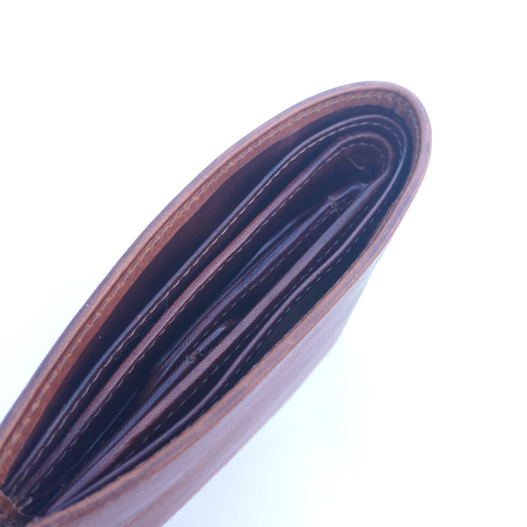加裝版“Basic”藝術錢包意大利油鞣&lt;棕色&gt; x 國產鞣小牛皮&lt;棕色&gt; 第6張的照片