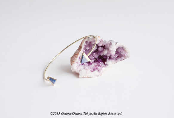 Adjustable Wire Bangle, Triangle Gemstone " Lapis Lazuli " 2枚目の画像