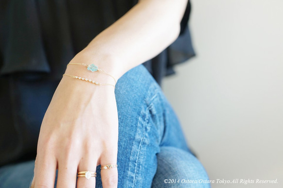 【14KGF】Looping Wire Bracelet,Gemstone -AAA Blue Apatite- 3枚目の画像