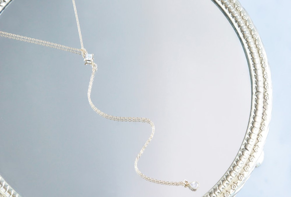 【14KGF】Simple Diamond Shaped CZ Y-Necklace 2枚目の画像