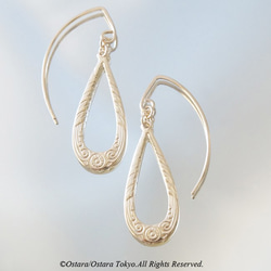 【14KGF/Tiny】Leaf Hook Earrings, -Long Teardrop- 3枚目の画像