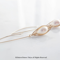 【Tsubomi】14KGF Leaf Hook Earrings,"White Pearl" 1枚目の画像