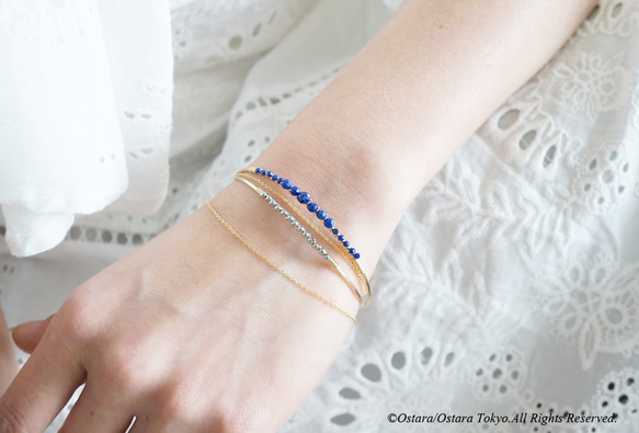 【14KGF】Hammered Open Chain Wire Bangle-Lapis Lazuli- 4枚目の画像