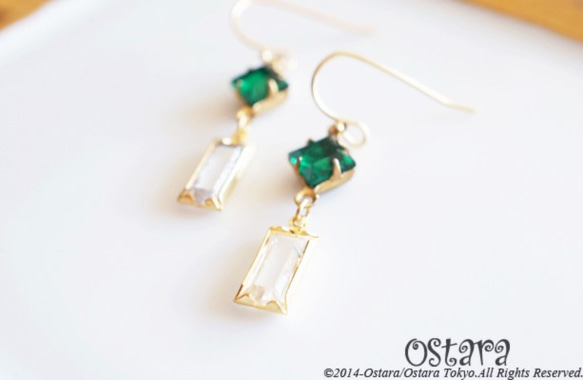 【14KGF】VIntage Glass Earrings,Deep Emerald,Rectangle Glass 1枚目の画像