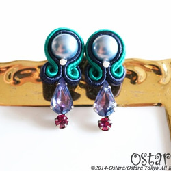 "D.N.A"Stud Earrings-002/Navy&Emerald 3枚目の画像